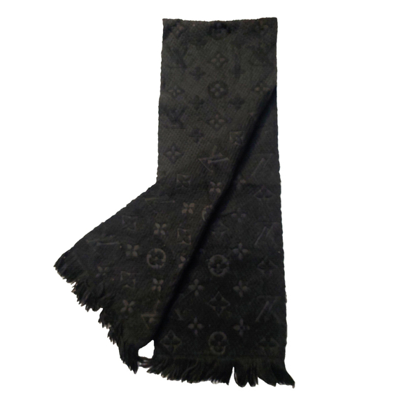 Louis Vuitton LV Monogram Logomania Black-on-Black Scarf Pre-Owned $635 - Picture 3 of 10